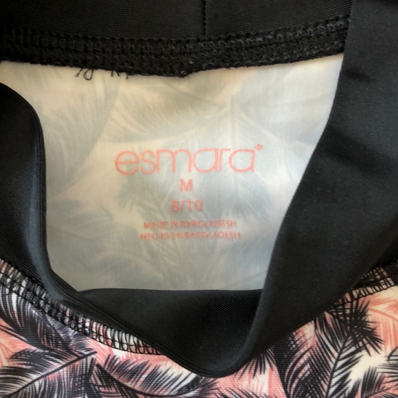 Esmara Rash guard Swim Top Size Medium - Picture 2 of 8